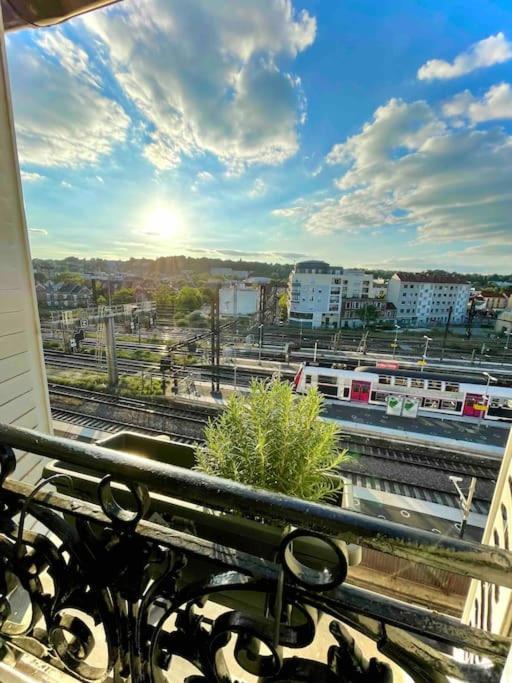 Superbe Appart Entier Au Pied De La Gare Rer, A 15 Min De Paris & Orly Juvisy-sur-Orge Exteriör bild